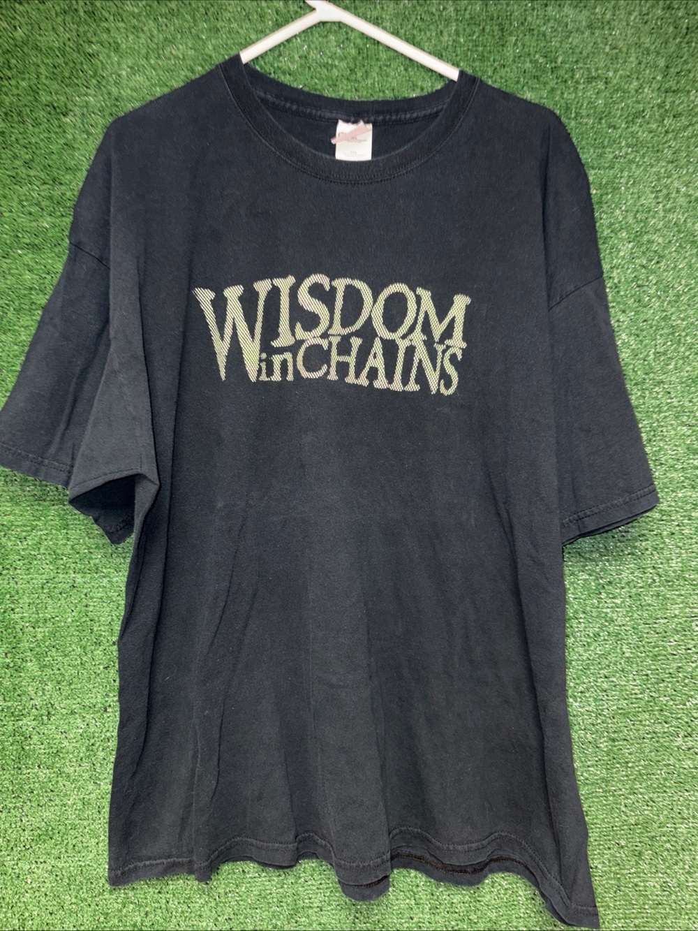 Wisdom In Chains Vintage Y2K Shirt XXL Gildan tag Hardcore Punk